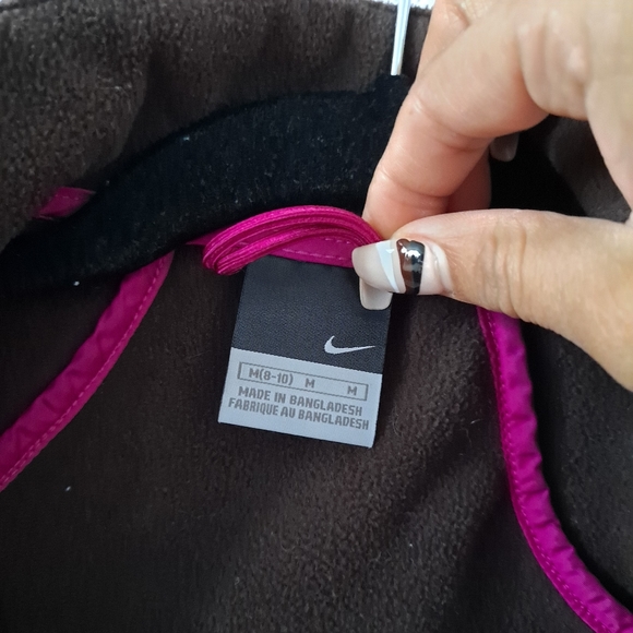 Magenta Nike Vest - Picture 5 of 7